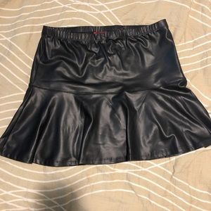 BONGO Leather look skirt